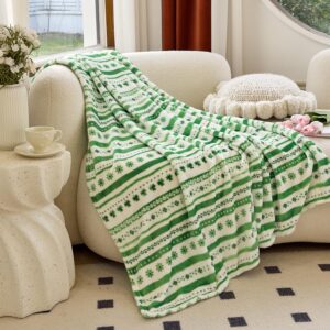 elegant comfort st. patrick's day clover fleece throw blanket