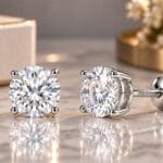 houston diamond district lab diamond studs hero